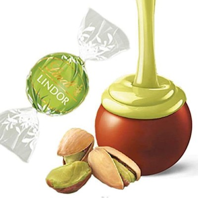 Lindt Lindor Pistachio Chocolate Box 200g