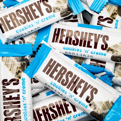 Hershey's Cookies 'N' Cream Chocolate Multipack 325g