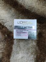 L'Oreal Paris Triple Active 24h Hydration Day Moisturiser for Dry and Sensitive Skin - Shop Now! - Best Price in Bangladesh | Shampoobd