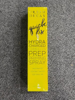 Urban Decay Quick Fix Primer Spray - Refresh and Prep Your Complexion
Boost Your Skin's Hydration with Urban Decay Quick Fix Primer Spray 
Achieve flawless makeup application with Urban...