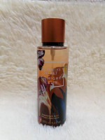 Discover the Alluring Aroma of Victoria's Secret Midnight Fleur Fragrance Mist