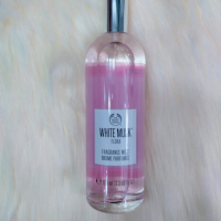 The Body Shop White Musk Flora Fragrance Mist - Unveil the Essence of Blooming Flowers