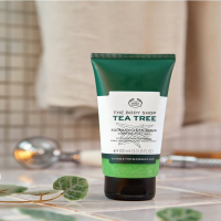 Tea Tree Squeaky-Clean Scrub