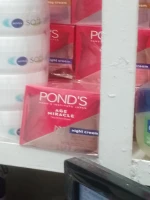 Pond’s Age Miracle Day Cream for healthy glowing skin all time