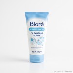 Biore Baking Soda Cleansing Scrub 125g