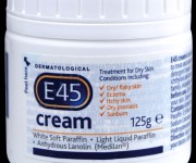 E45 Dermatological Cream 125G