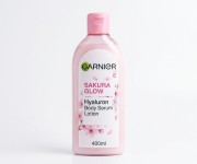 Garnier Sakura Glow Hyaluron Body Serum Lotion