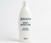 Jergens Daily Moisture Dry Skin Moisturizer