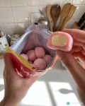 Royal Family Mochi Strawberry Cheesecake 8 Piece Pack 120g