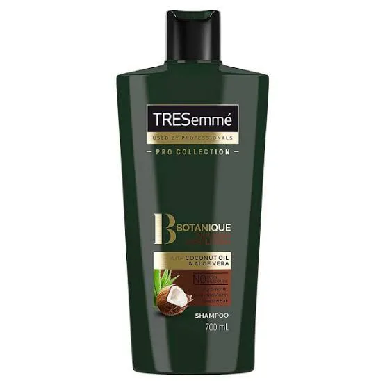 TRESemme Botanique Nourish Shampoo 700ml