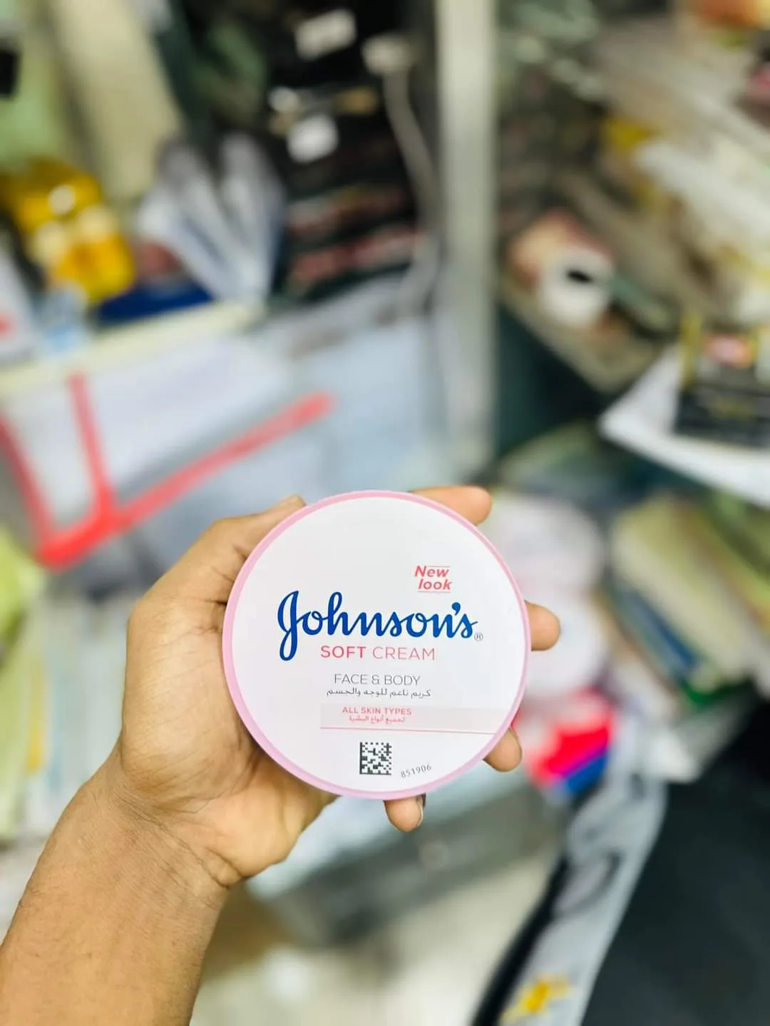 Johnson's Soft Cream Face & Body