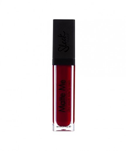 Slay with Sleek Matte Me Liquid Lip in Old Hollywood: A Timeless Elegance