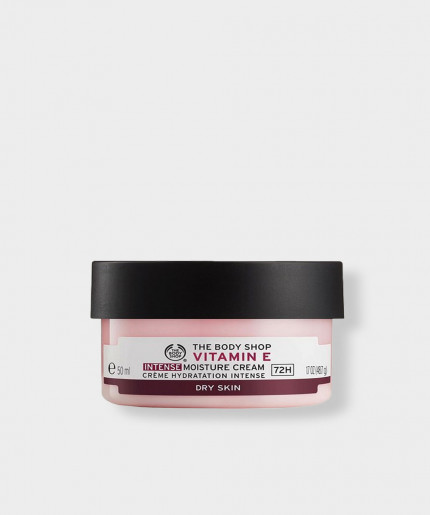 Organic Vitamin E Moisture Cream: Nourish, Hydrate, and Glow