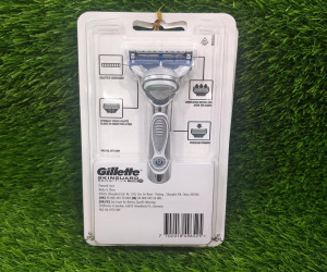 Gillette SkinGuard Sensitive Men's Razor Blades - Pack of High-Quality Blades