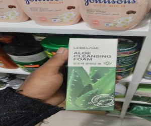 Lebelage Aloe Cleansing Foam for sensitive rough skin