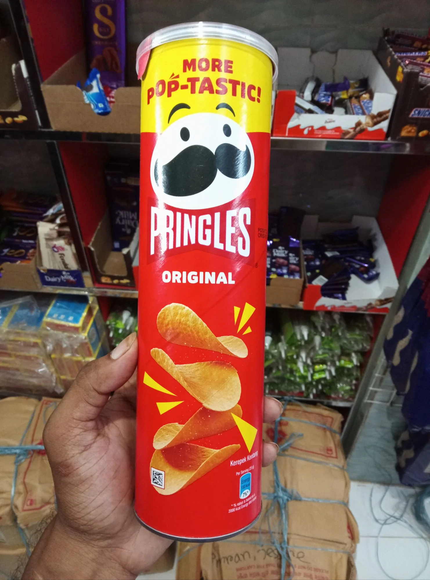 Pringles Original Potato Chips 134 gm