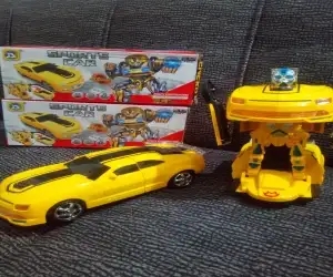 SPORTS CAR TRANSFORMING TOY GAME MIGHTY RIGHTEOUS HERO