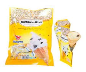 Highgen Dass Strawberry Flavor Chocolate Crispy Roll - 300gm