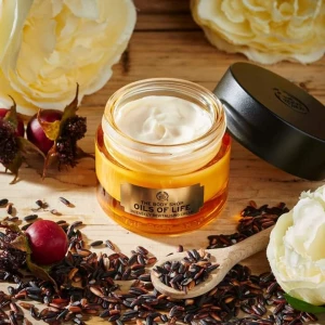 The Body shop Oils of Life Intensely Revitalising cream 50ml