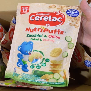 Nestle Cerelac Zucchini & Onion Nutri Puffs (From 12+ Months) 25G