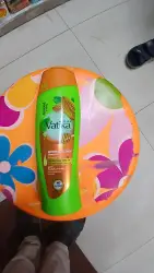 Vatika Moisture Treatment Shampoo